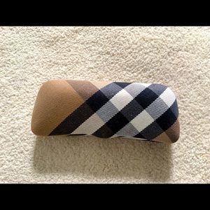 Burberry Glasses Case with lens cleaning cloth